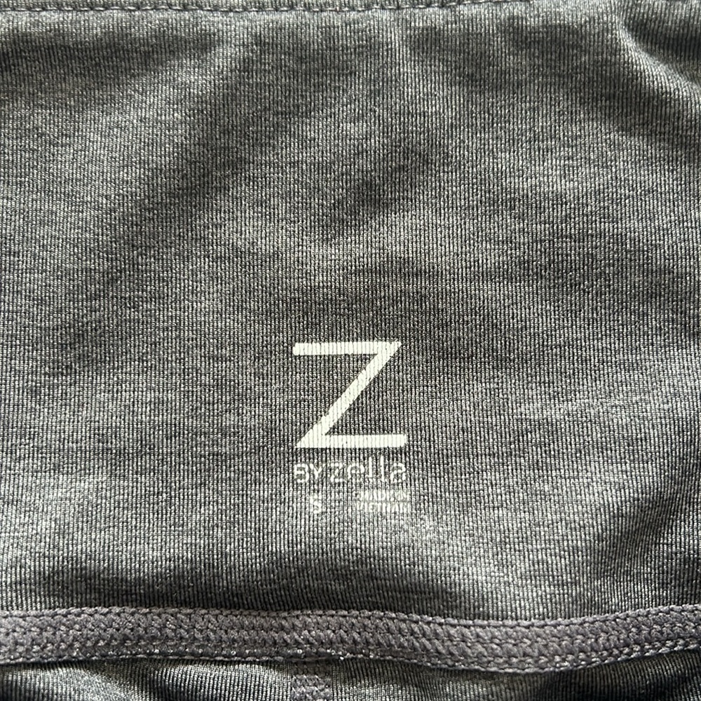 Z by Zella Grey Mesh Panel High Rise Capri Length Leggings - Picture 2 of 6